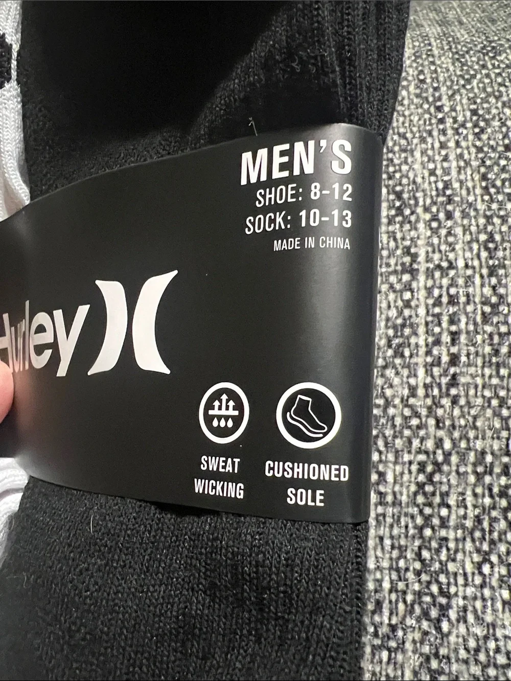 NWT HURLEY 6pk quarter crew athletic socks
